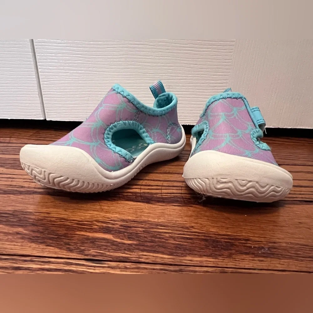 DSG Kids Aqua and Purple Water Shoes